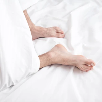 Sindromul picioarelor neliniștite - cauză pentru insomnii